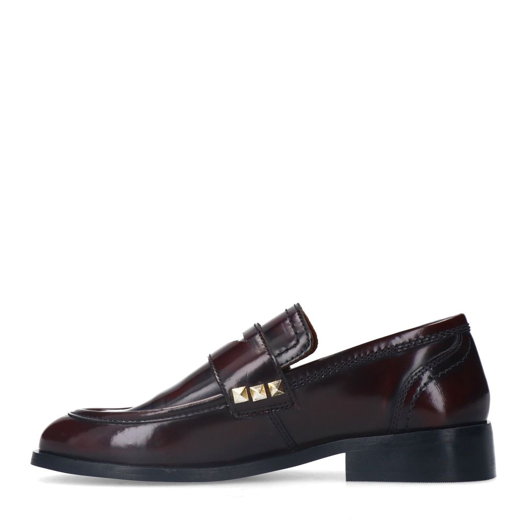 Mocassins en cuir avec clous - rouge