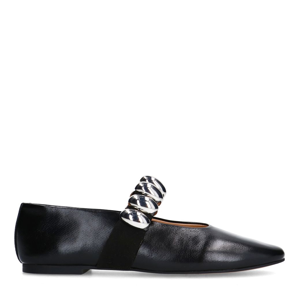 Zwarte leren ballerina's met zilverkleurige studs