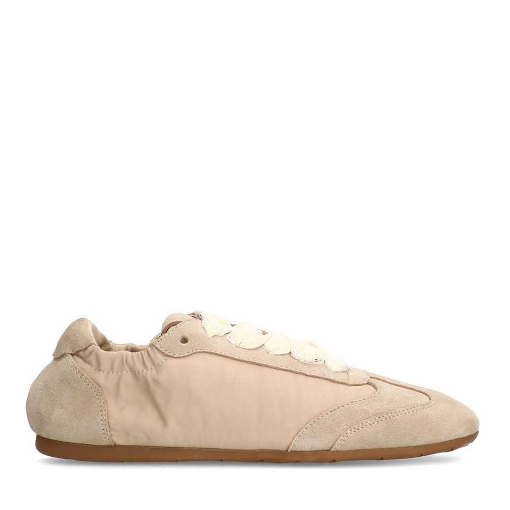 Baskets avec lacets en dentelle - beige