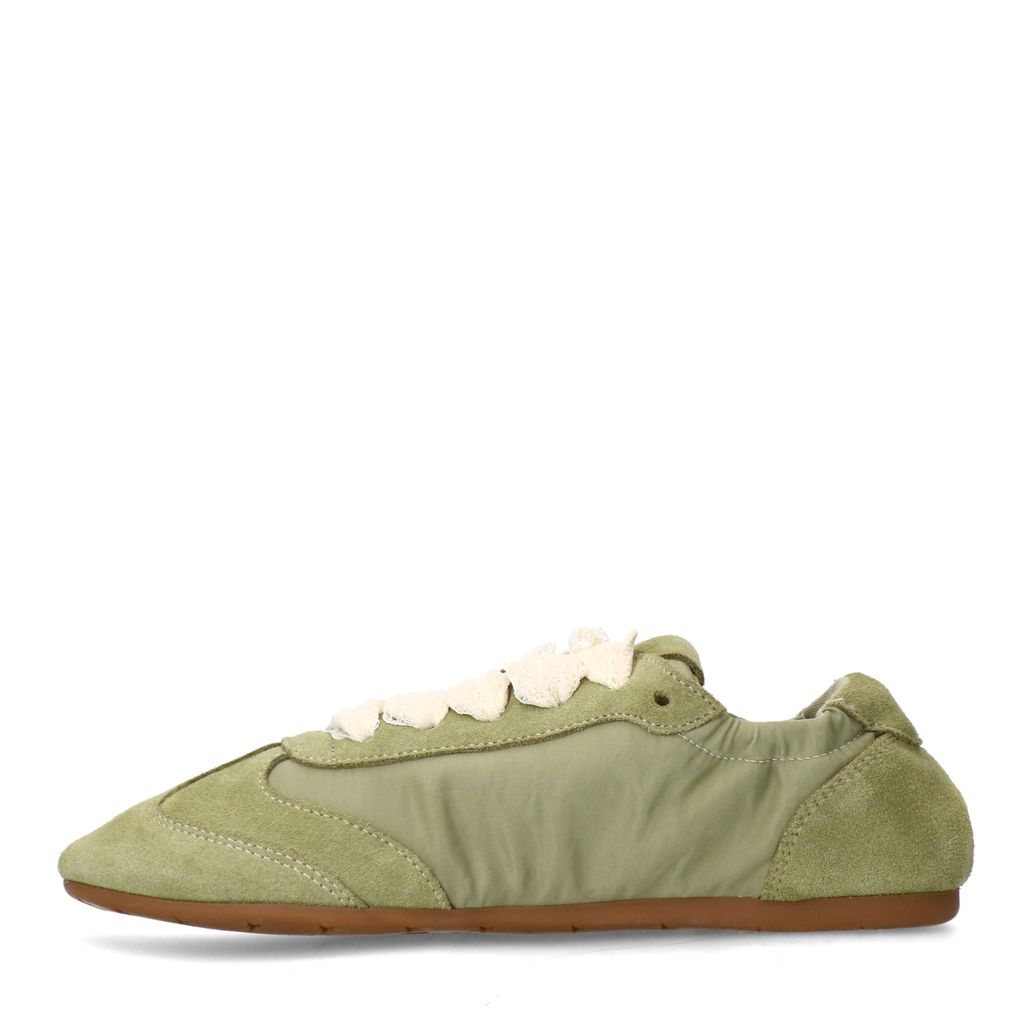 Groene sneakers met kanten veters
