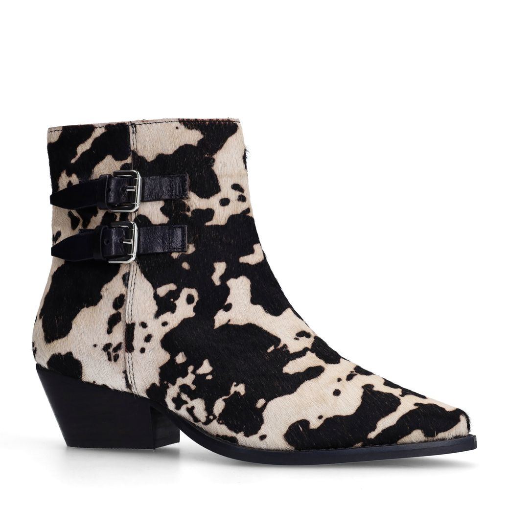 Cow print western enkellaarsjes