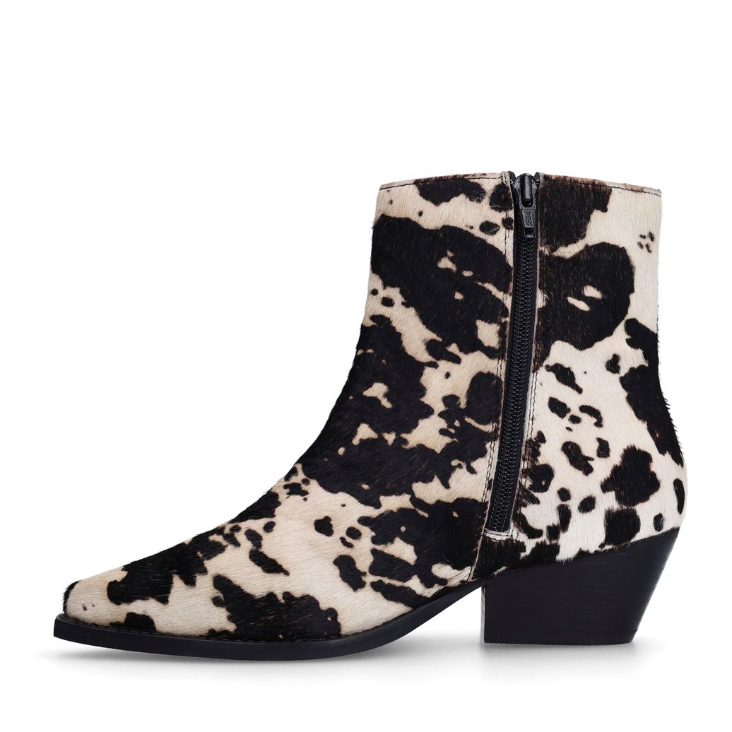 Cow print western enkellaarsjes