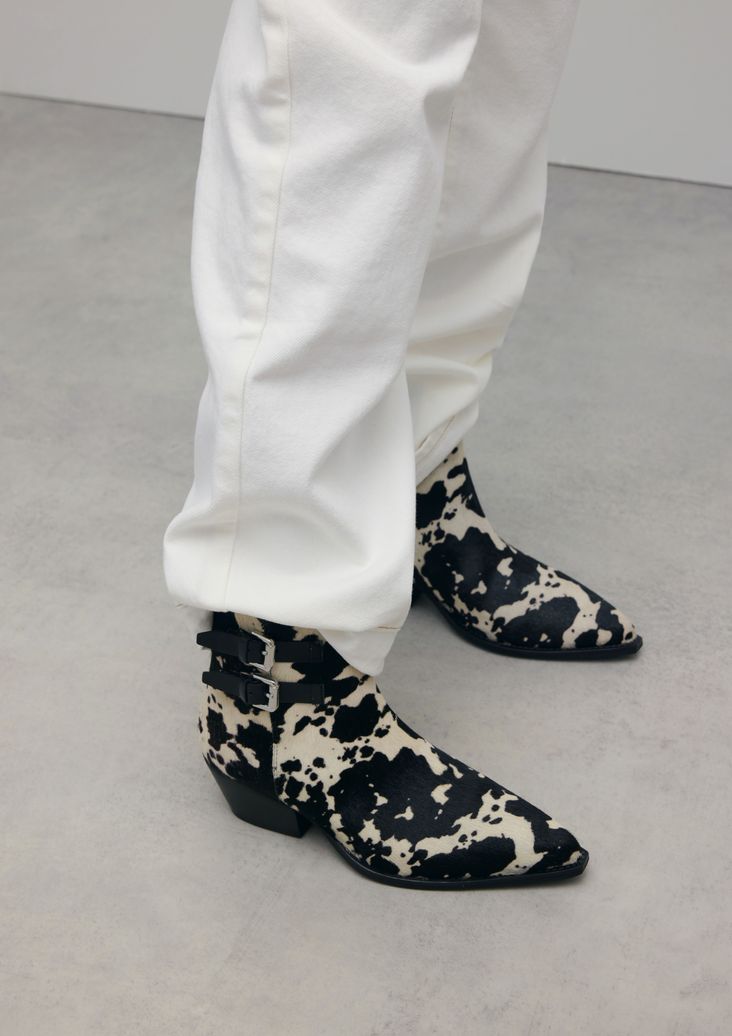 Cow print western enkellaarsjes