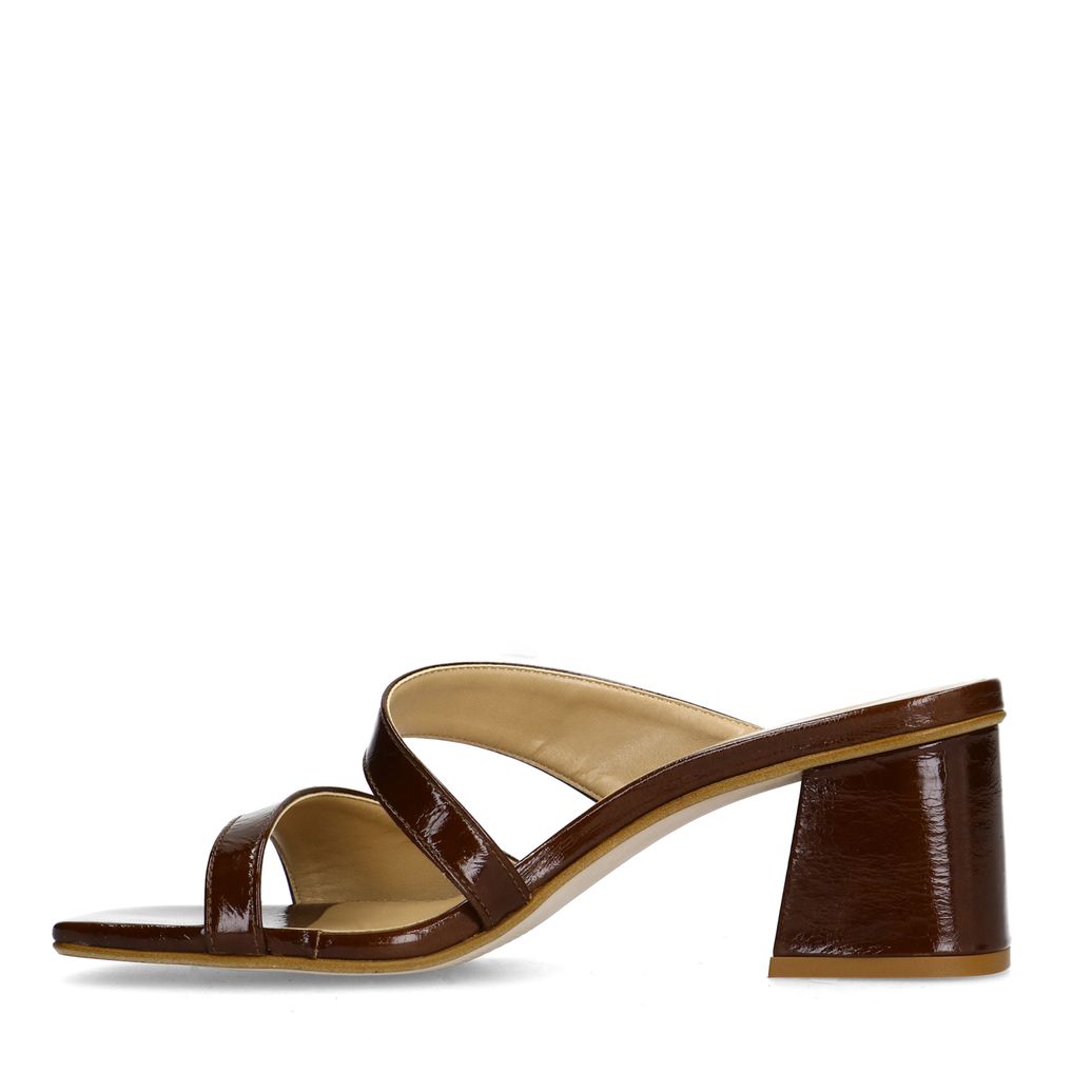 Bruine sandalen met blokhak