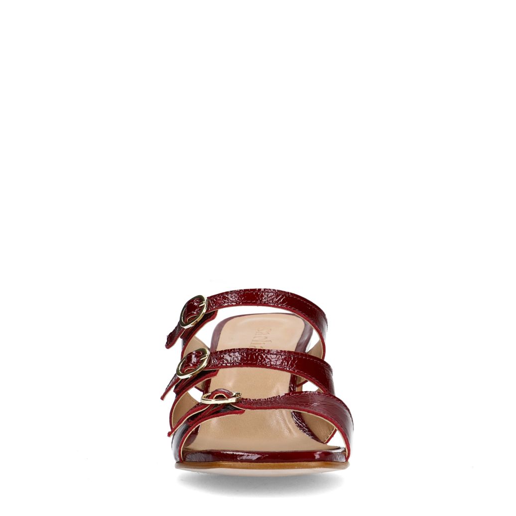 Sandales à talon en cuir avec boucles - rouge