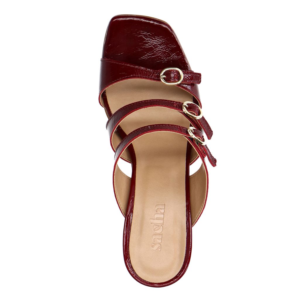 Sandales à talon en cuir avec boucles - rouge