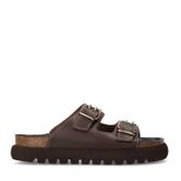 Donkerbruine leren slippers met goudkleurige buckles