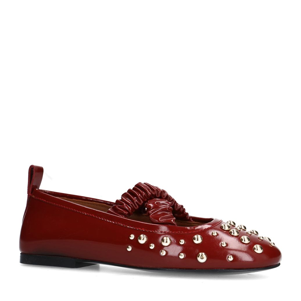 Rode leren ballerina's met studs
