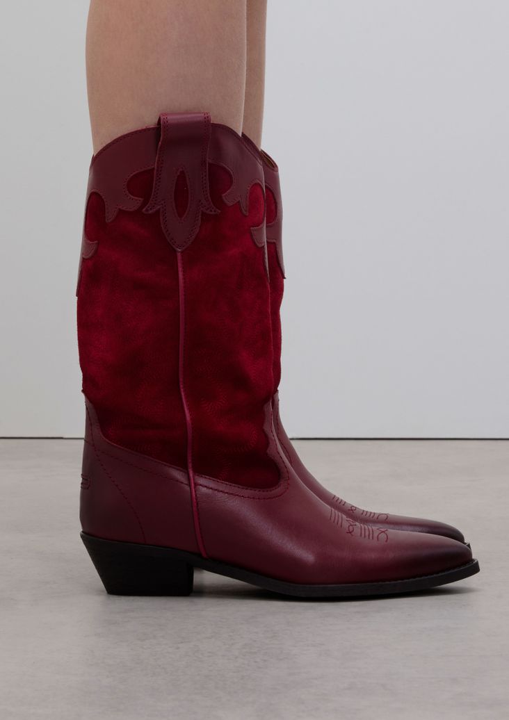 Santiags en cuir avec surpiqûres décoratives - rouge