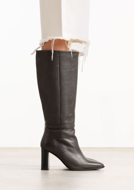 Bottes hautes à talon en cuir - marron