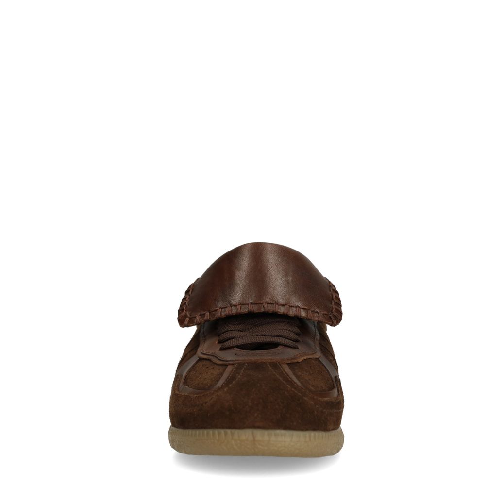 Bruine suède sneakers