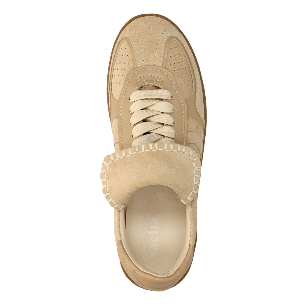 Beige suède sneakers