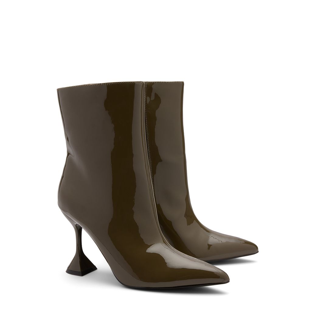 Grüne Lack-Stiefeletten mit Trichterabsatz