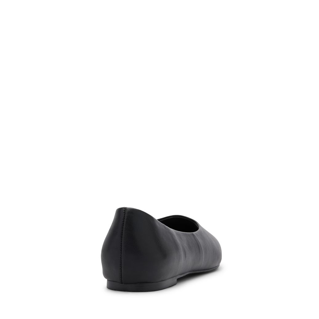 Schwarze Ballerina mit silberfarbenem Detail