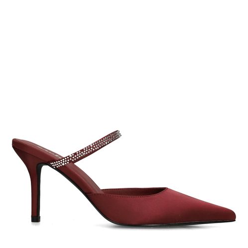 Burgundy pumps met strass bandje