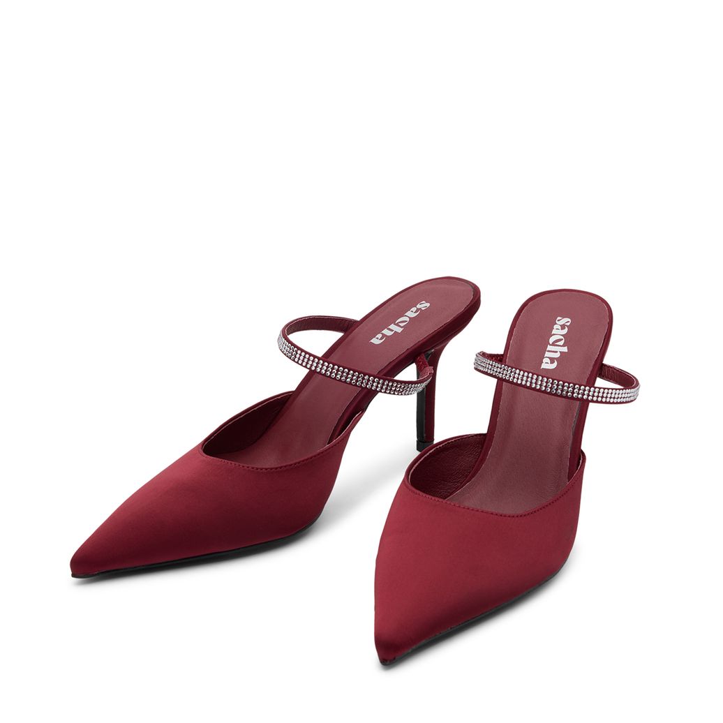 Bordeauxrote Pumps mit Strass-Riemchen