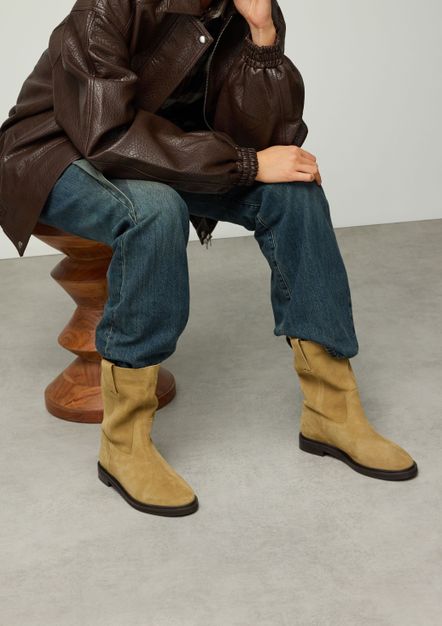 Beigefarbene Veloursleder-Stiefeletten