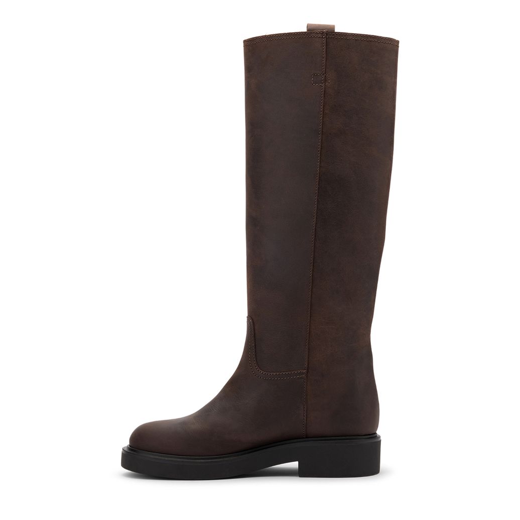Braune Lederstiefel
