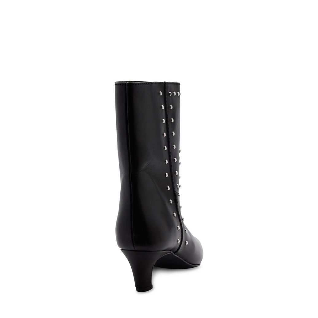 Zwarte leren enkellaarsjes met zilverkleurige studs