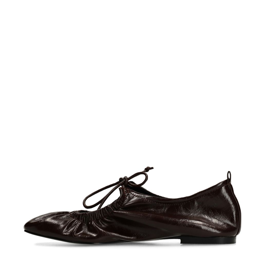 Bruine ballerina's met veters