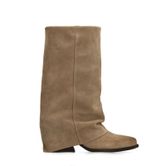 Beigefarbene Veloursleder-Stiefel mit Umschlag