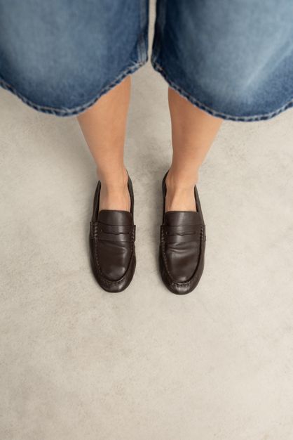 Braune Leder-Loafer mit Knautsch-Details