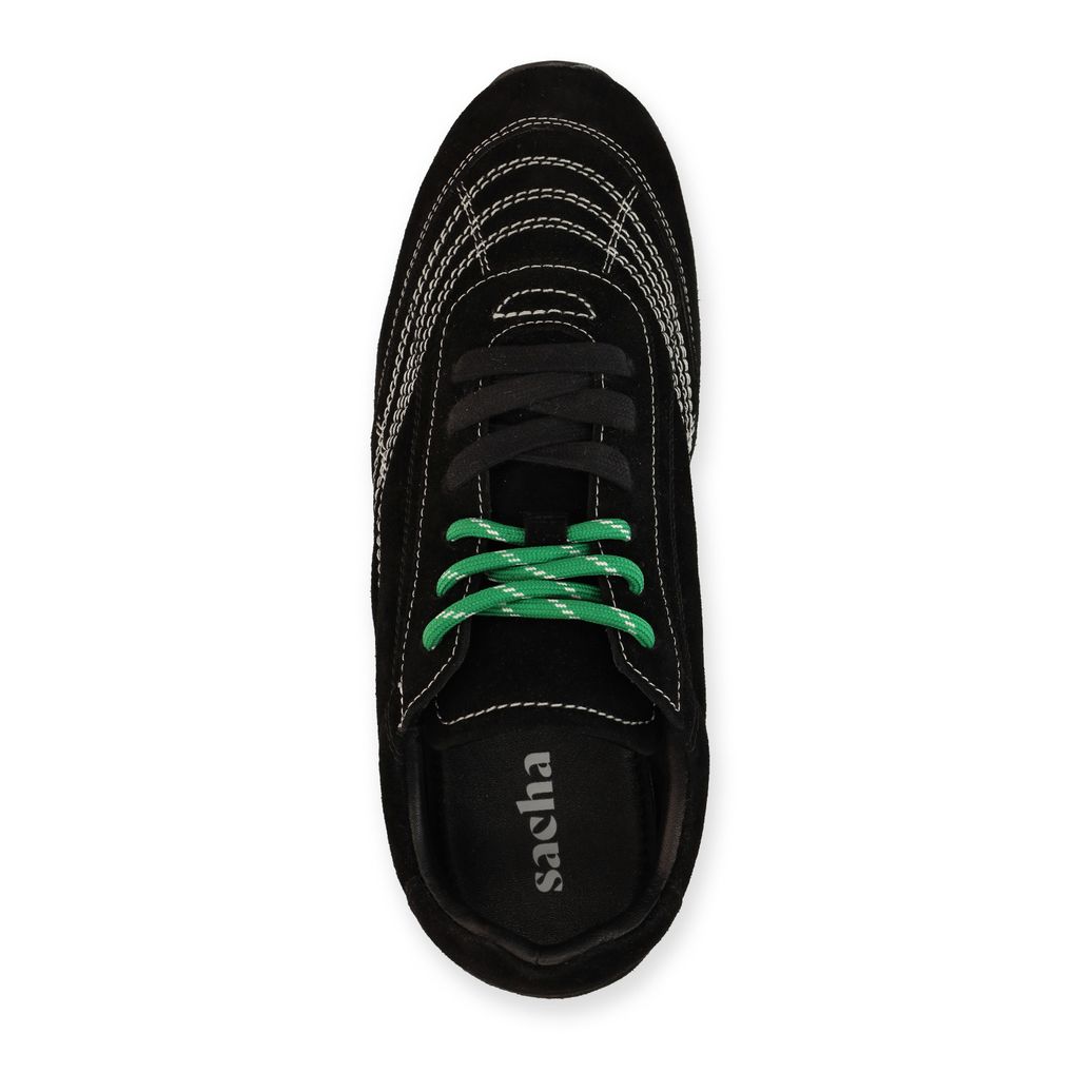 Schwarze Sneaker mit doppelter Schnürung