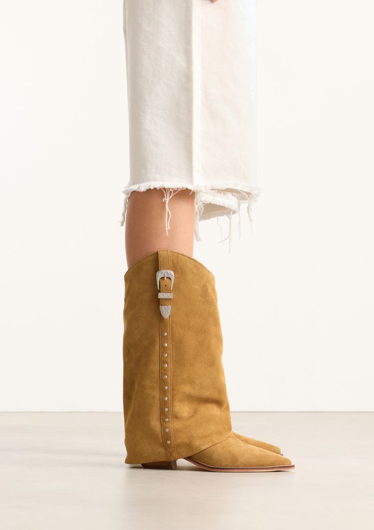 Beigefarbene Veloursleder-Cowboystiefel mit Umschlag