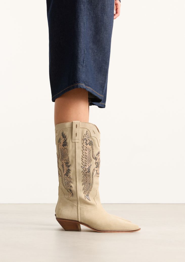 Beigefarbene Veloursleder-Cowboystiefel mit Stickerei