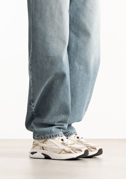 Baskets avec détails - blanc