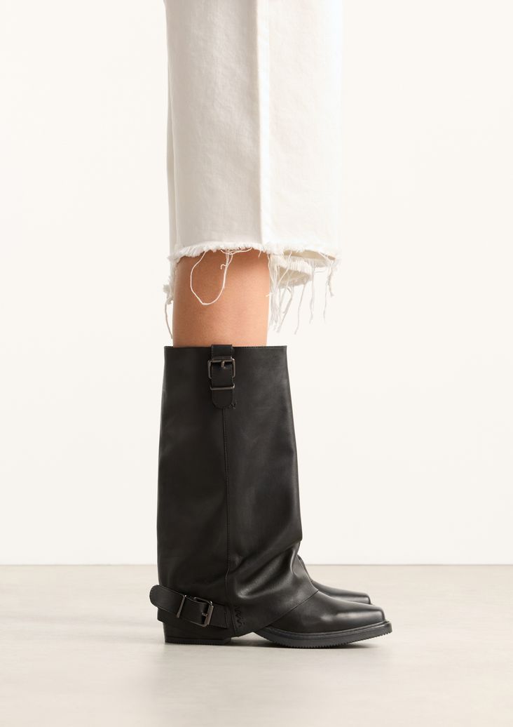 Bottines motardes en cuir avec rabat - noir