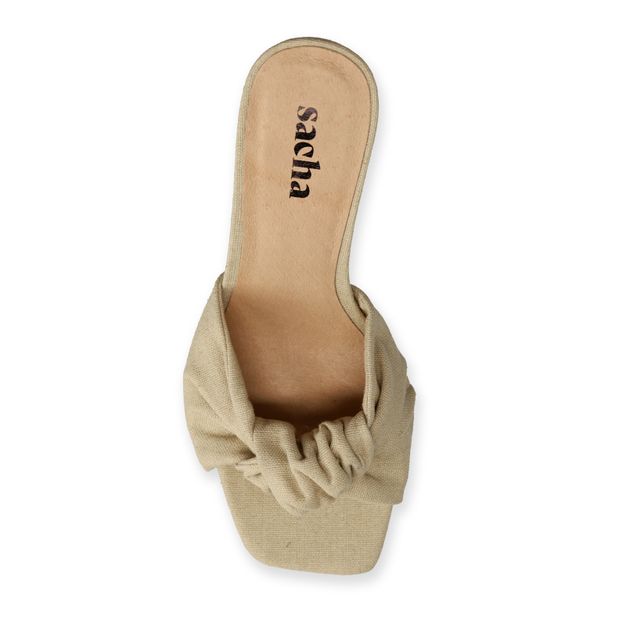 Beige Mules mit Absatz und Knoten-Detail