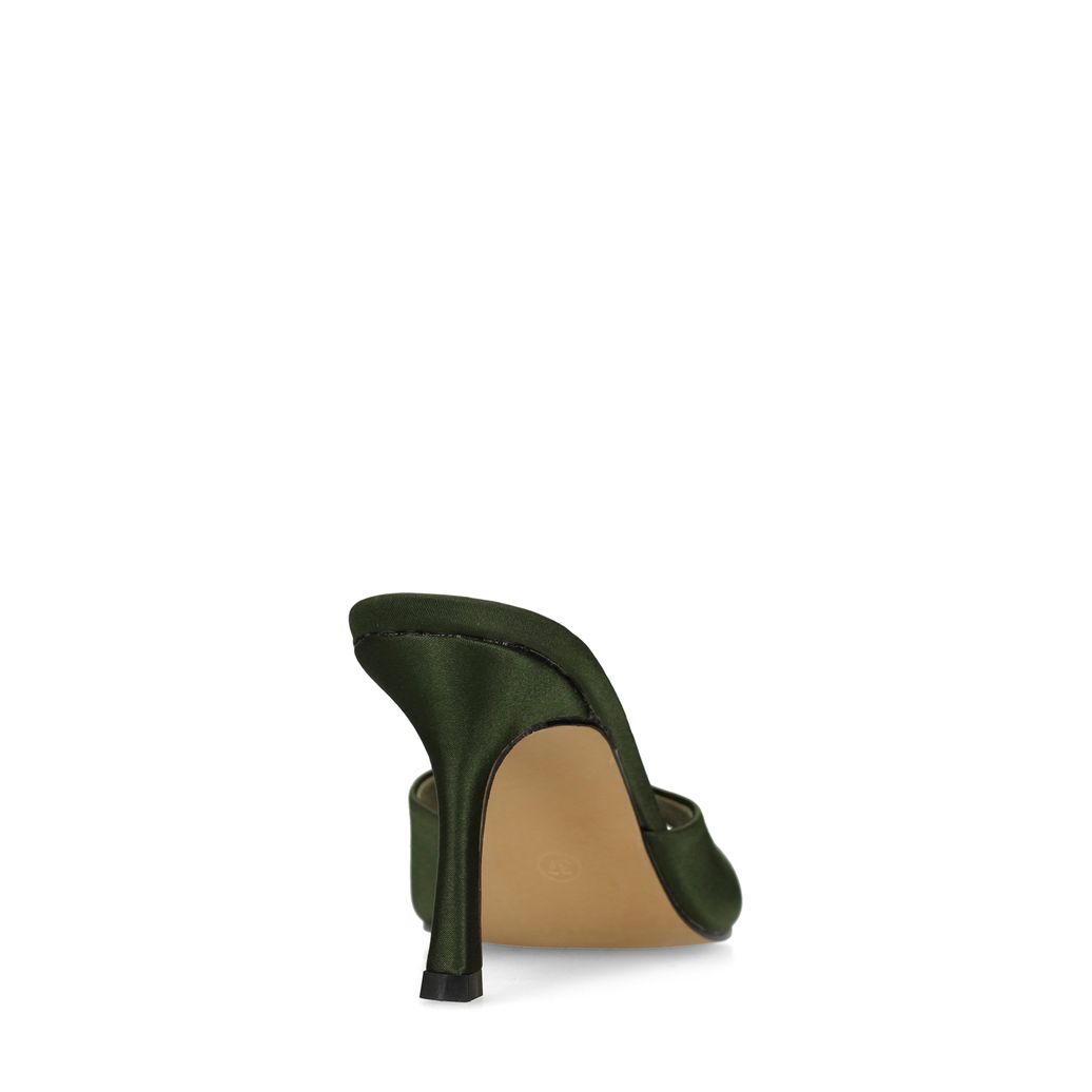 Groene muiltjes met hak