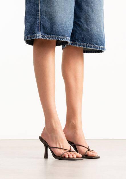 Braune Mules mit Absatz