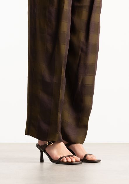 Bruine leren sandalen met hak