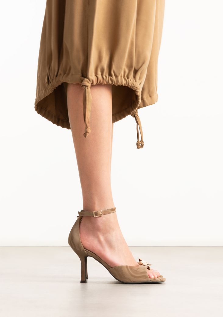 Bruine sandalen met hak