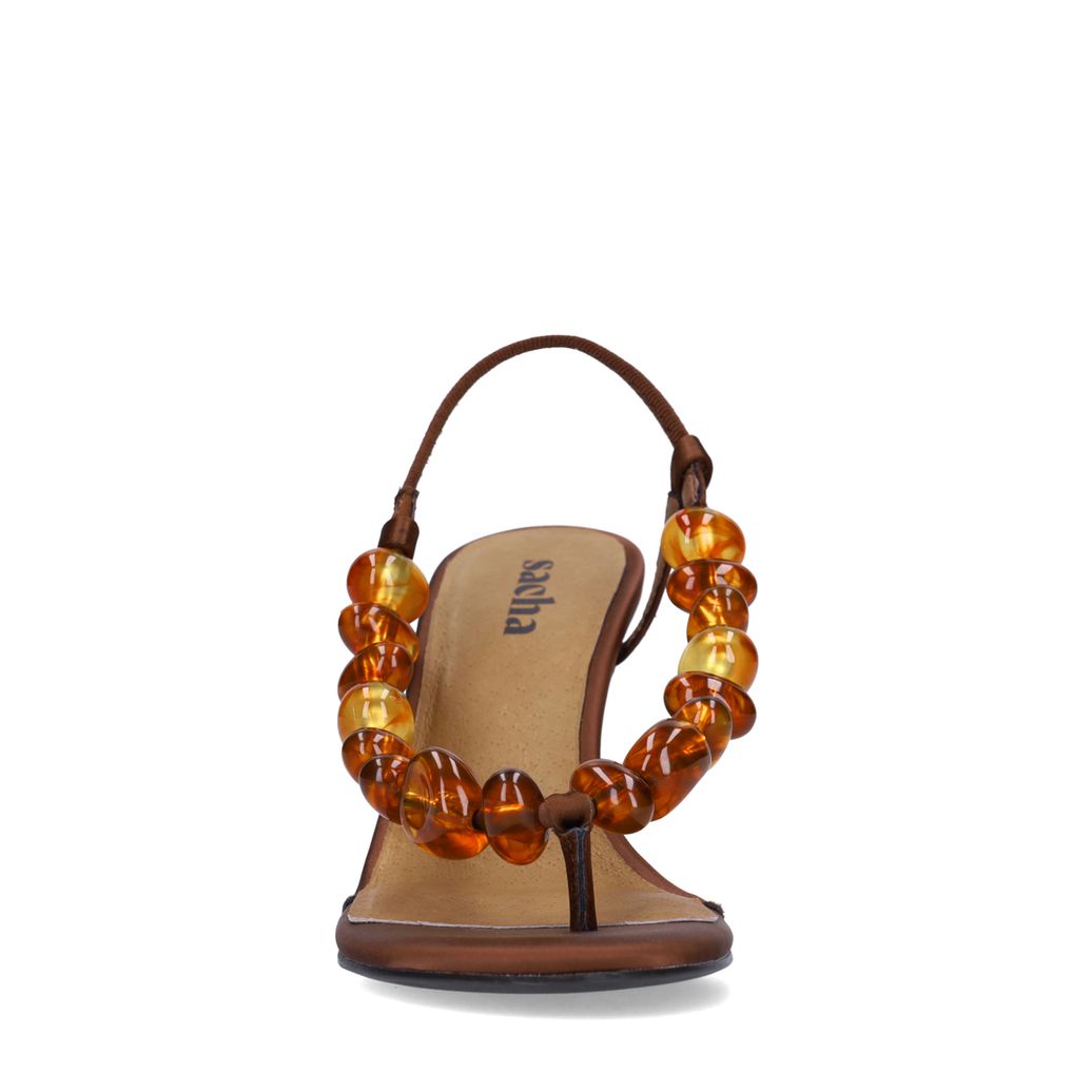 Bruine sandalen met hak en kralen