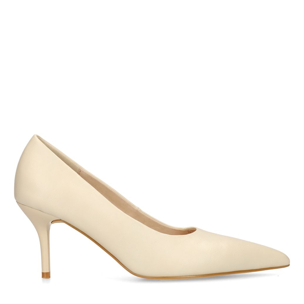 Offwhite Pumps