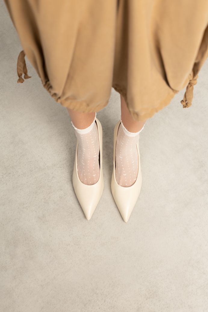 Offwhite Pumps