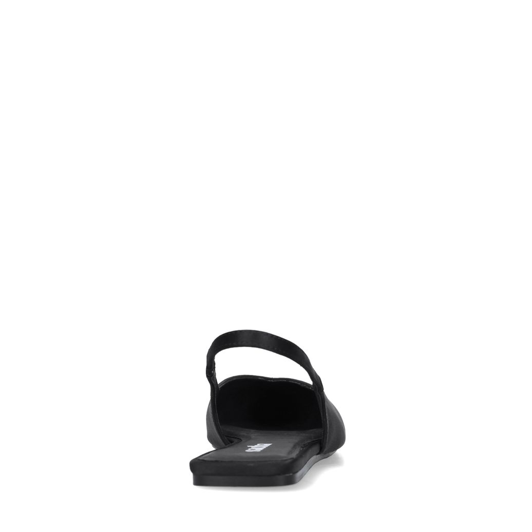 Zwarte slingbacks
