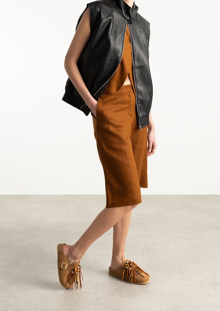 Cognac suède clogs met franjes