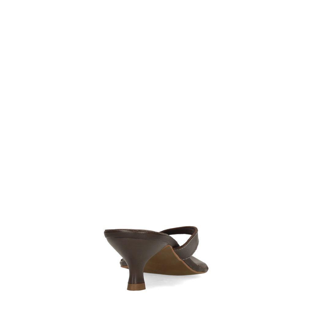 Braune Leder-Mules mit Absatz