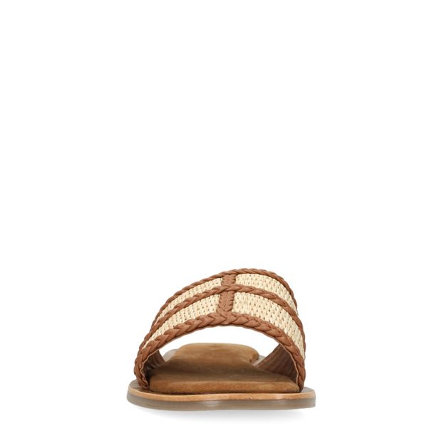 Cognacfarbene Bast-Sandalen