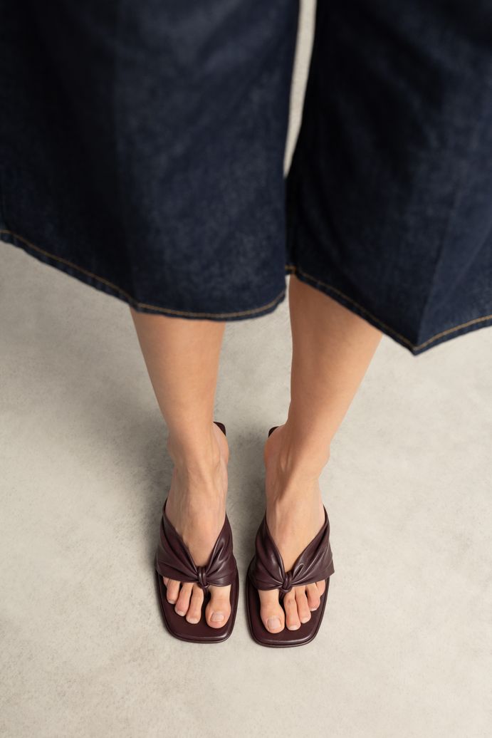 Bordeaux leren slippers met hak