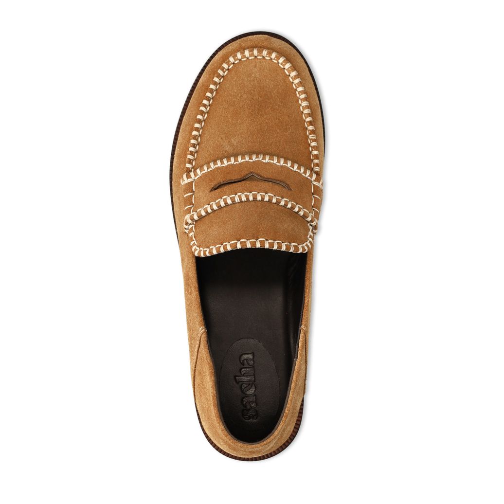 Cognac suède loafers met gestikte details
