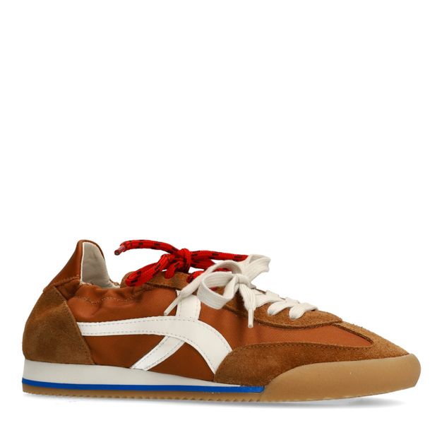 Baskets en daim avec double lacets - marron