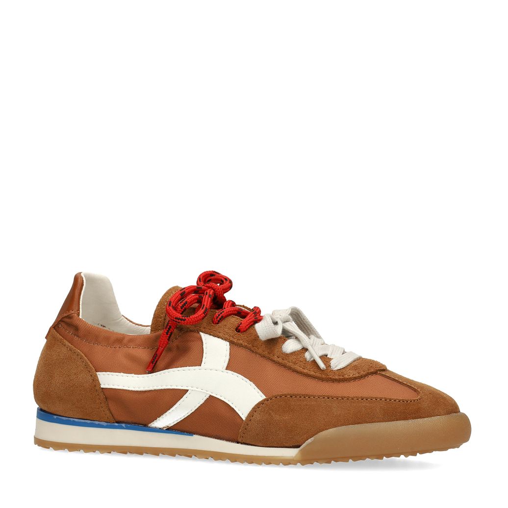 Cognac suède sneakers met dubbele veters