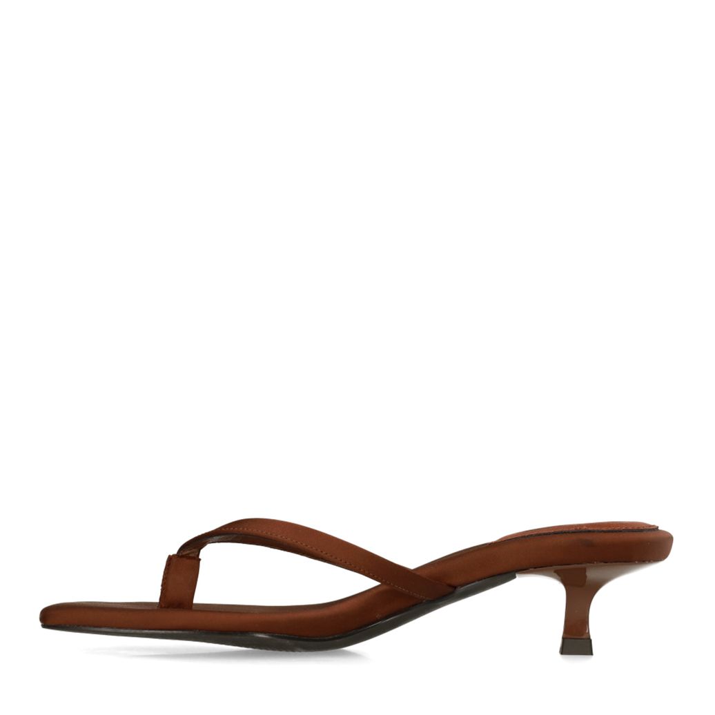 Bruine satijnen slippers met hak