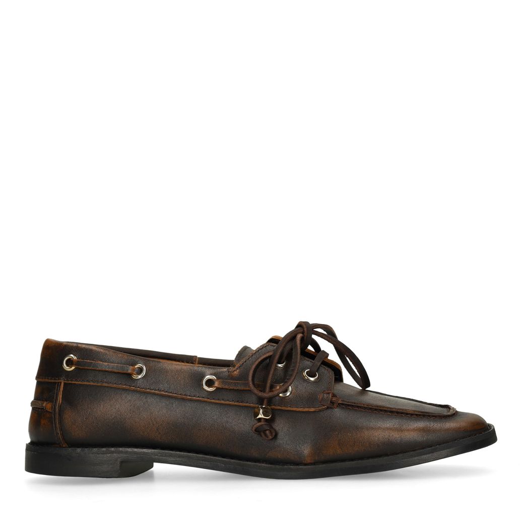 Braune Bootsschuhe aus Leder