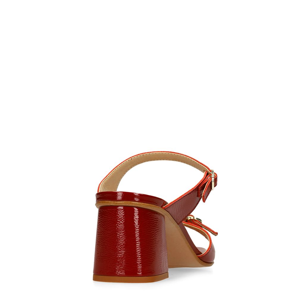 Sandales à talon en cuir verni - rouge
